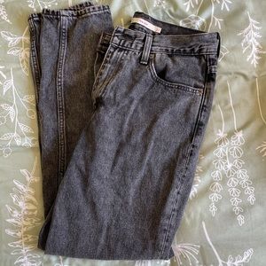 Levi Mom Jean